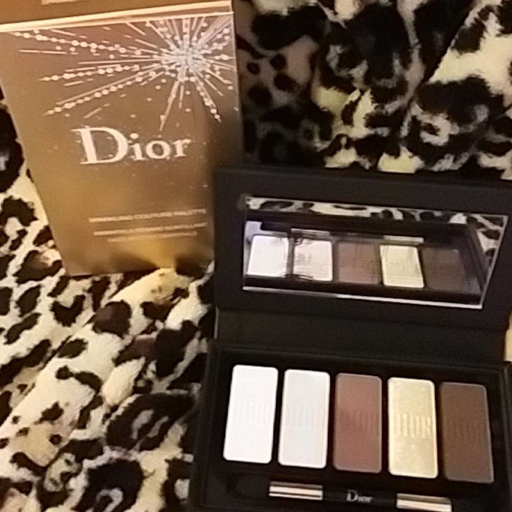 CHRISTIAN DIOR HOLIDAY